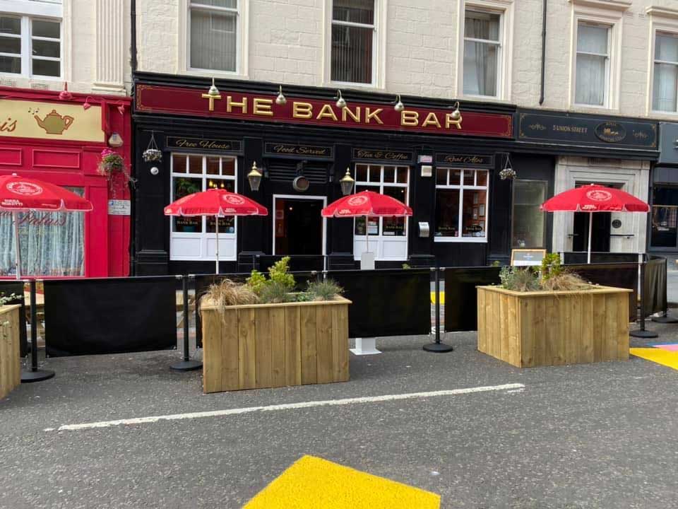 Bank Bar